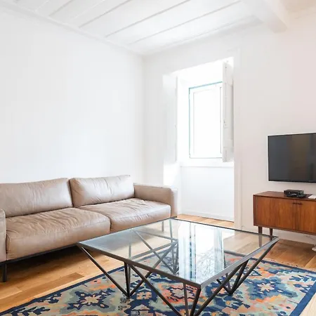 Apartamento FLH Príncipe Real Modern Apartment *